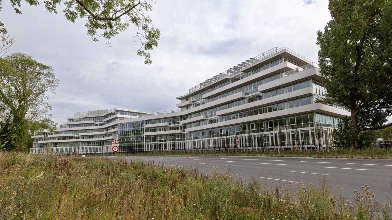 Bureau La Madeleine 8246m² Location bureau La Madeleine Nord OLBUR2114090 3